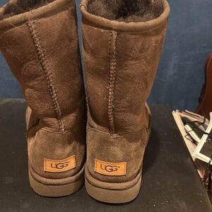 UGG Chocolate Suede Boots  Size 10
